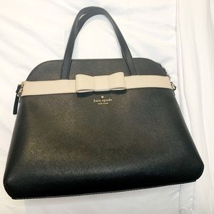Kate Spade Purse-Gently Used- Smoke Free